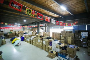 从“微笑曲线”底端突围 外贸工厂转战国内市场与“工厂店”模式崛起